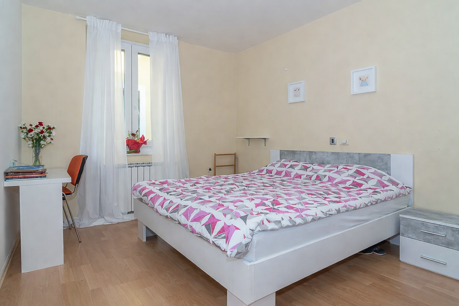 ffc26e46-5135-4ee7-a937-8c0be231b6cd